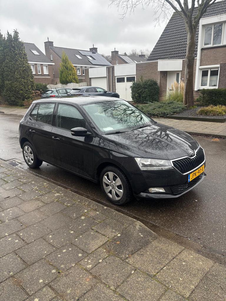 Skoda Fabia 1.0 60pk Greentech 2019 Zwart, Auto's, Skoda, Voorwielaandrijving, Zwart, 540 kg, Zwart