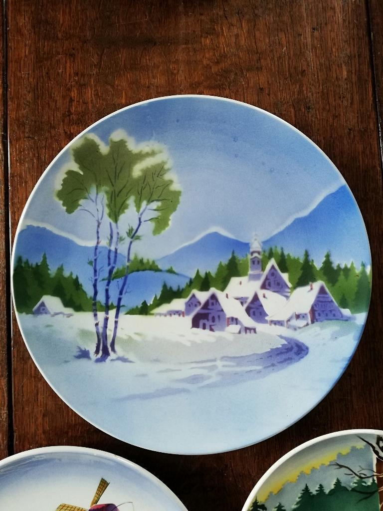 3 kleurrijke art deco wandborden Villeroy / Boch, Ophalen of Verzenden, Zo goed als nieuw