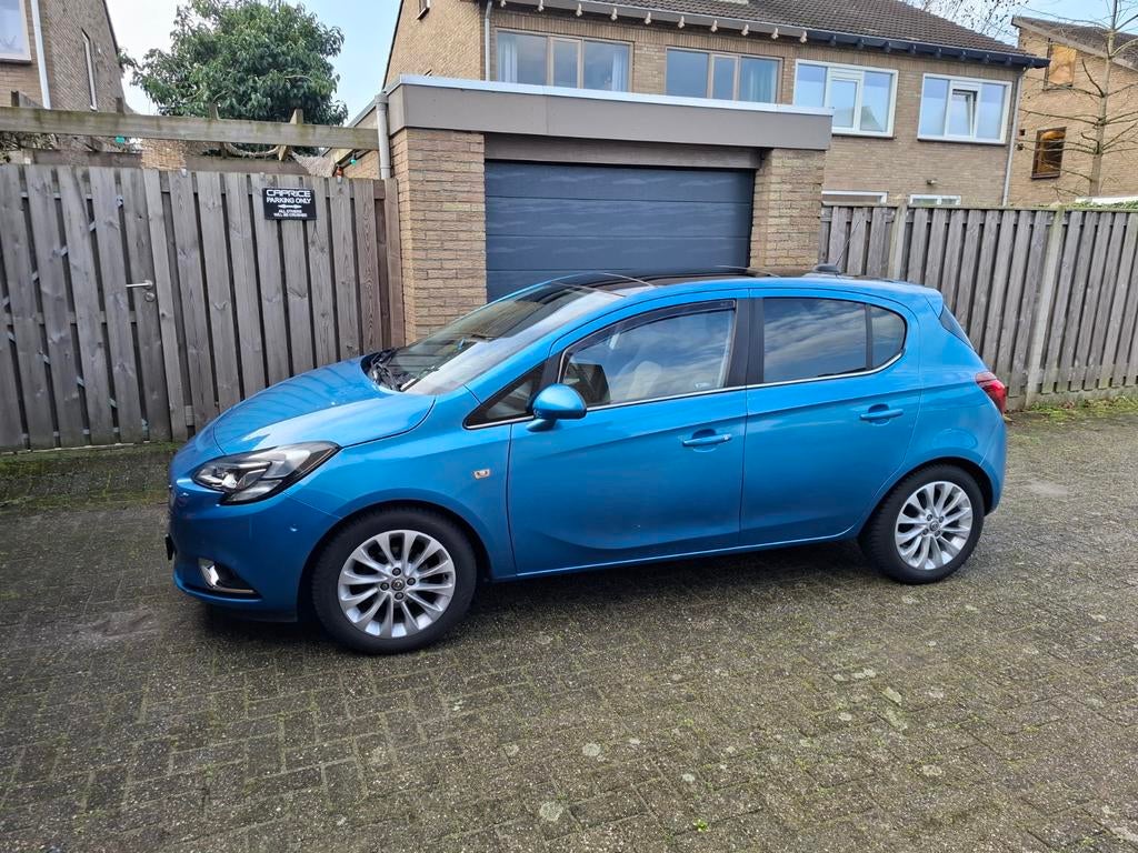 Opel Corsa 1.4 automaat BENZINE 90pk 5d 2016 nieuwe apk, Auto's, 1063 kg, 1398 cc, 4 cilinders, Blauw