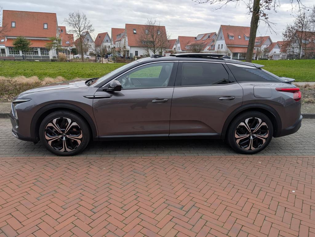 Citroën C5 X 1.6 Plug-in Hybrid 225pk E-eat8 2023 Grijs, Auto's, 1350 kg, Zwart, 179 pk, Stationwagon