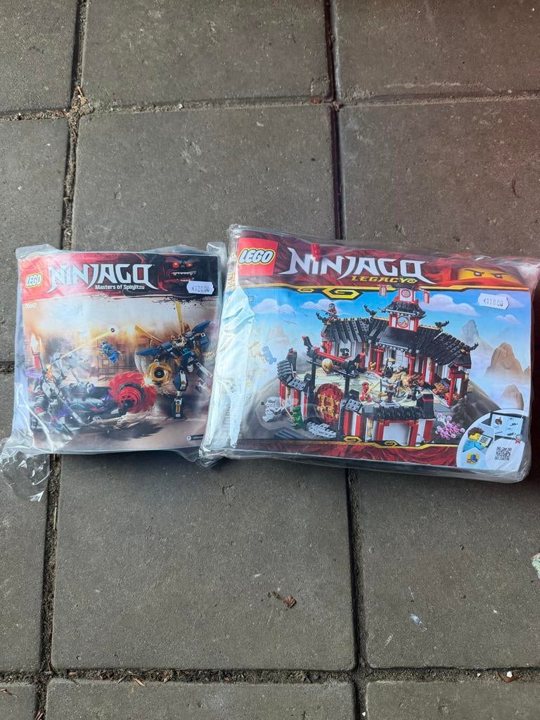 Lego Ninjago 70670 en 70642, Ophalen of Verzenden, Gebruikt, Complete set, Lego