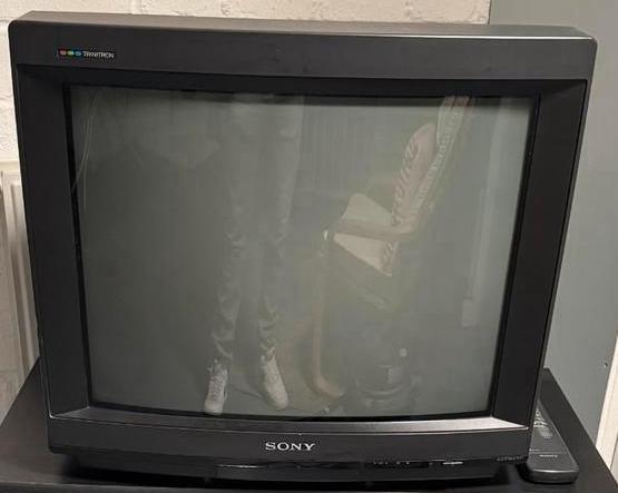 Sony triniton KV-2521D colour tv, Ophalen, Gebruikt, 50 Hz, Sony