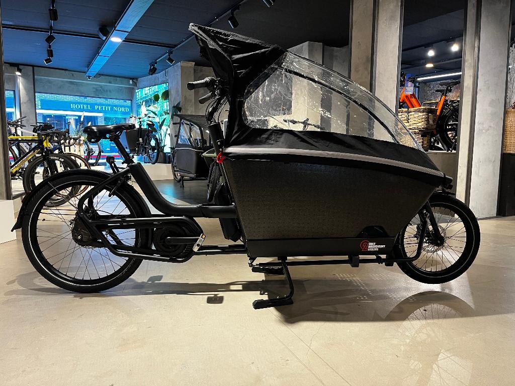 Refurbished Urban Arrow Family Cargo Line, Gebruikt, Huif, 2 kinderen, Ophalen