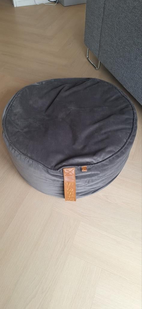 Leuke antraciet kleurige zitzak van de Efteling., Ophalen, Zo goed als nieuw, Grijs