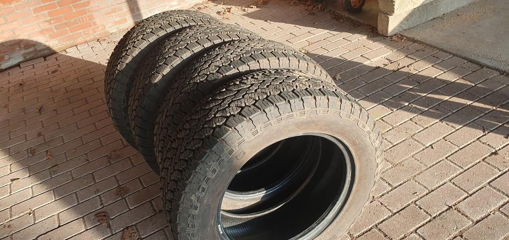 All terrain banden !4x4, Ophalen of Verzenden, Zo goed als nieuw