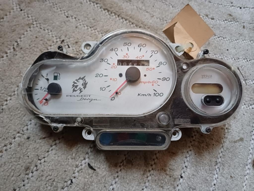 peugeot elyseo 50cc 2takt schade teller voor onderdelen, Ophalen of Verzenden, Gebruikt, Peugeot