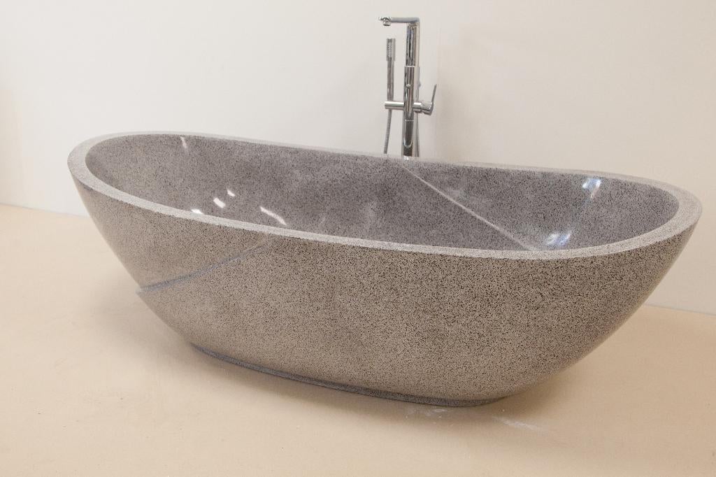 Laatste stuk! Massieve terrazzo badkuip voor €950, Huis en Inrichting, Badkamer | Badkamermeubels, Overige typen, Nieuw, Minder dan 100 cm