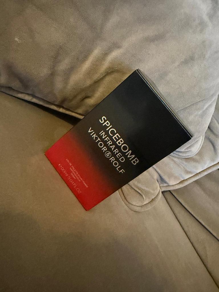 Viktor&Rolf Spicebomb Infrared 90ml, Ophalen of Verzenden, Zo goed als nieuw