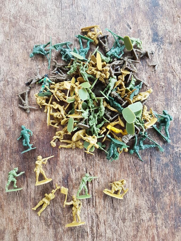 plastic figuren., Verzamelen, Poppetjes en Figuurtjes, Zo goed als nieuw, Ophalen of Verzenden