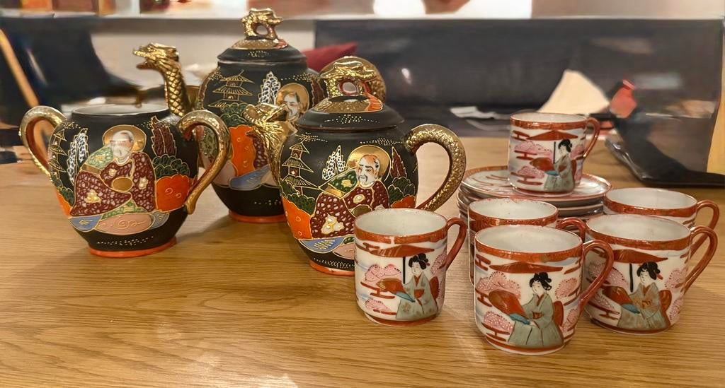 Japans porselein - theepotten + vaasje + 6 kopjes/schotels, Ophalen of Verzenden