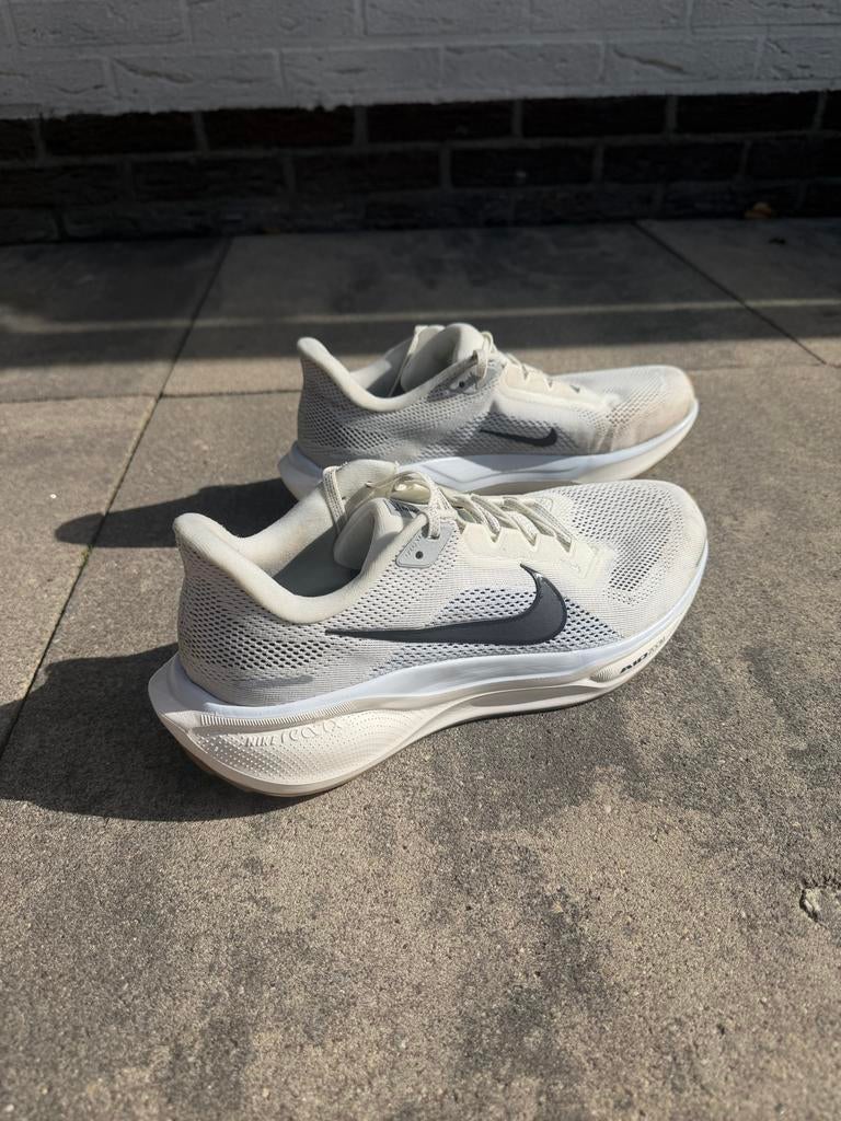 Nike Pegasus 41 hardloopschoenen maat 42.5, Ophalen of Verzenden, Zo goed als nieuw, Wit, Sportschoenen