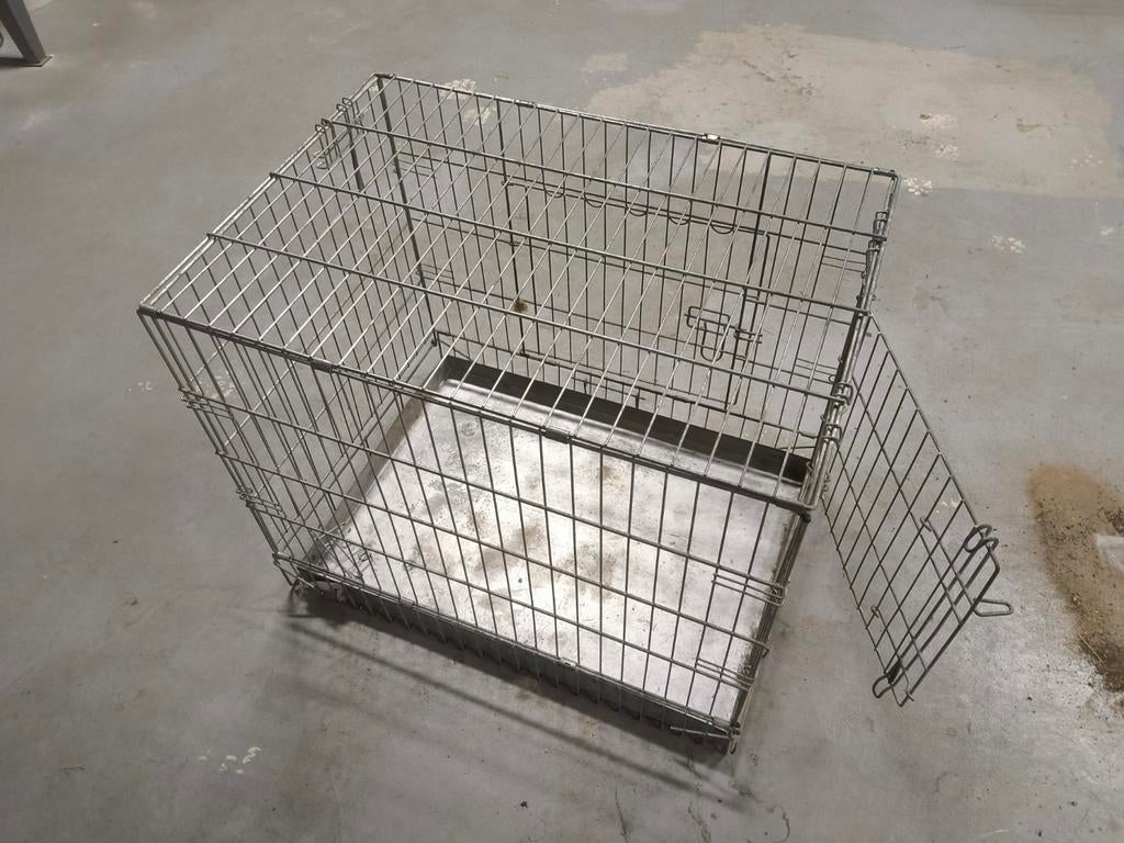 Honden bench  75 x 55  en 65 cm hoog, Ophalen, Zo goed als nieuw