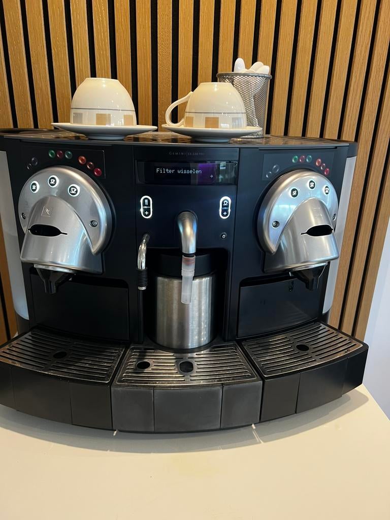 Nespresso gemini, Ophalen, Zo goed als nieuw
