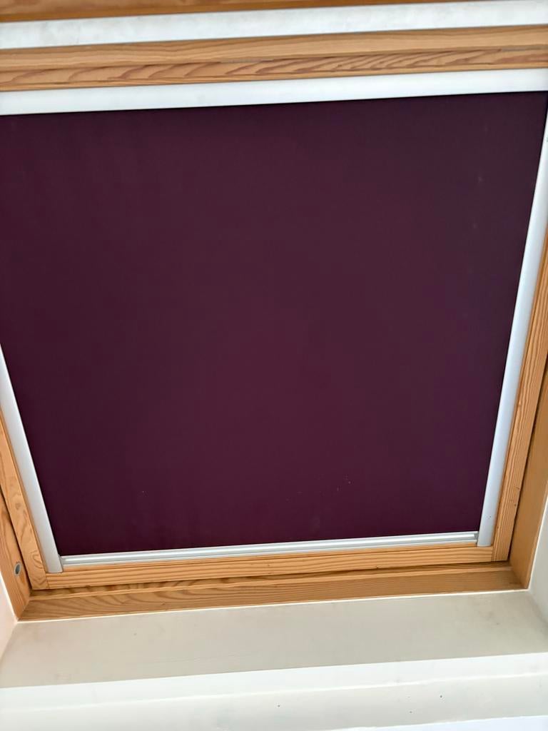 Velux DKL P04 3010S verduisterend rolgordijn, Minder dan 80 cm, 80 tot 120 cm, Ophalen of Verzenden, Zo goed als nieuw