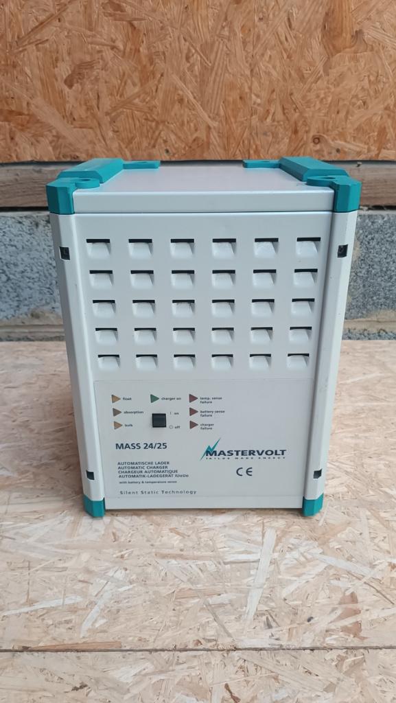 Mastervolt Mass 24/25 automatische lader, Ophalen, Zo goed als nieuw, Overige typen