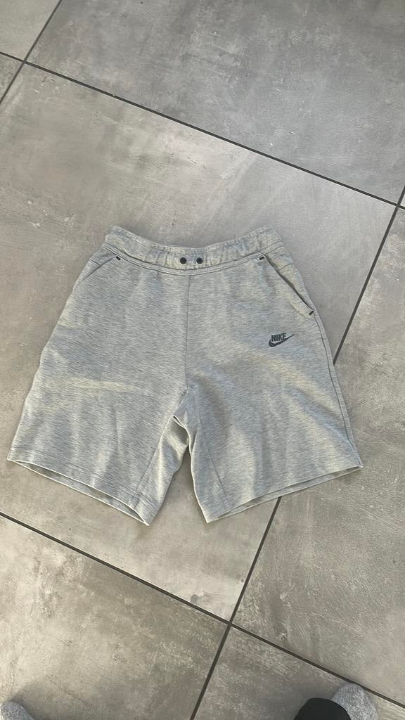 Nike tech fleece mt 158-170, Verzenden, Zo goed als nieuw, Jongen, Broek