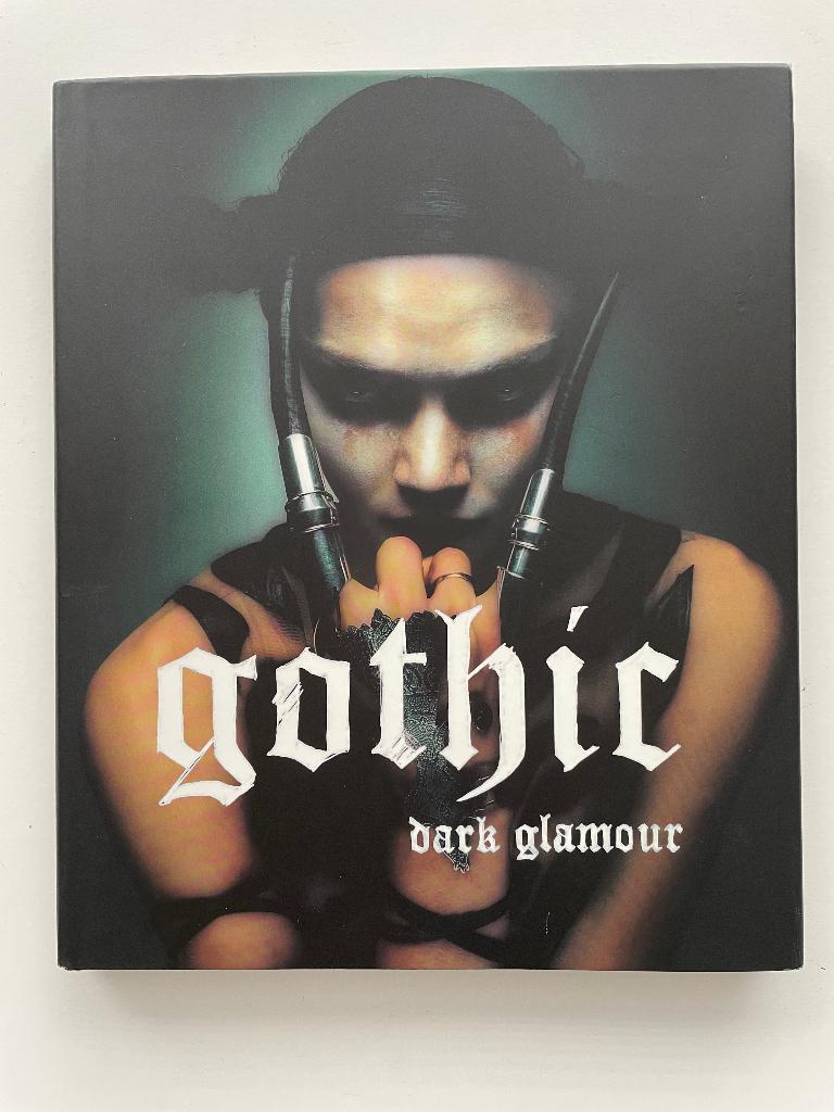 Gothic Dark Glamour, Boeken, Kunst en Cultuur | Beeldend, Zo goed als nieuw, Overige onderwerpen, Verzenden