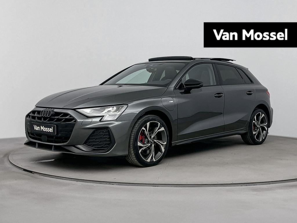 Audi A3 Sportback 45 TFSI e S Edition Competition 272PK | Ni, Stof, Euro 6, 4 cilinders, 26 kWh