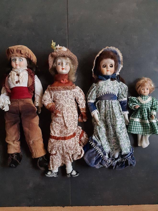 oude poppen 4 voor € 9, Verzamelen, Poppen, Ophalen of Verzenden, Gebruikt, Pop