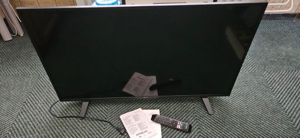 Hitachi LCD tv, Ophalen, Zo goed als nieuw, Hitachi, LED