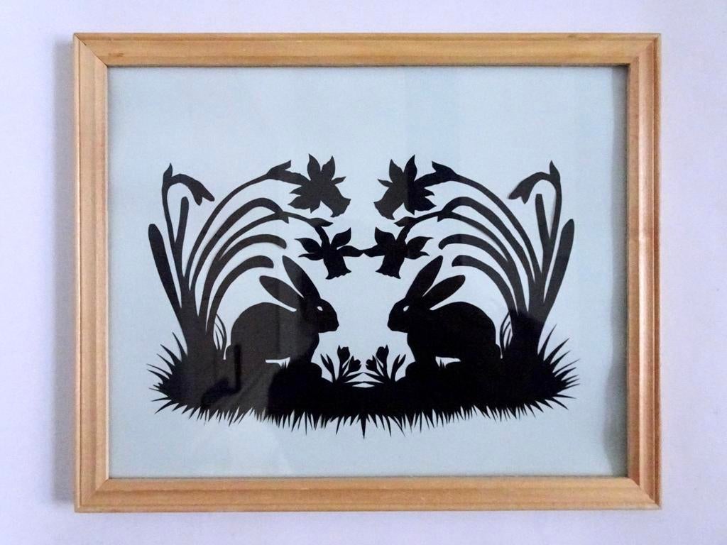 Vintage knipkunst paper art konijn haas bloemen zwart wit, Ophalen, Decoratieobject, Zo goed als nieuw, Ingelijst