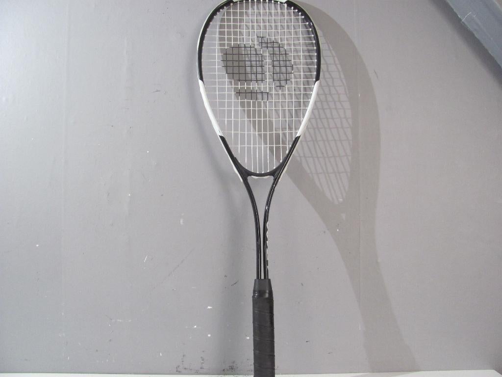 squash racket ARTENGO SR 100, Sport en Fitness, Squash, Ophalen of Verzenden, Zo goed als nieuw, Racket