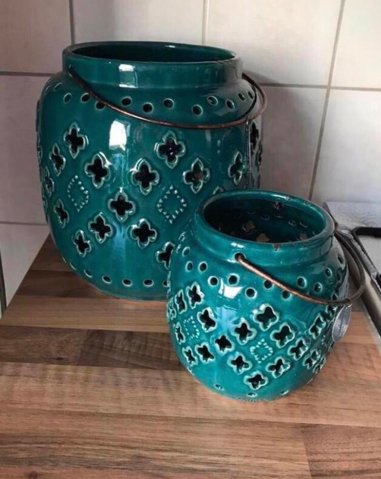 Riverdale smaragd groen aardewerk windlicht hurricane, Overige materialen, Ophalen of Verzenden, Zo goed als nieuw, Kandelaar