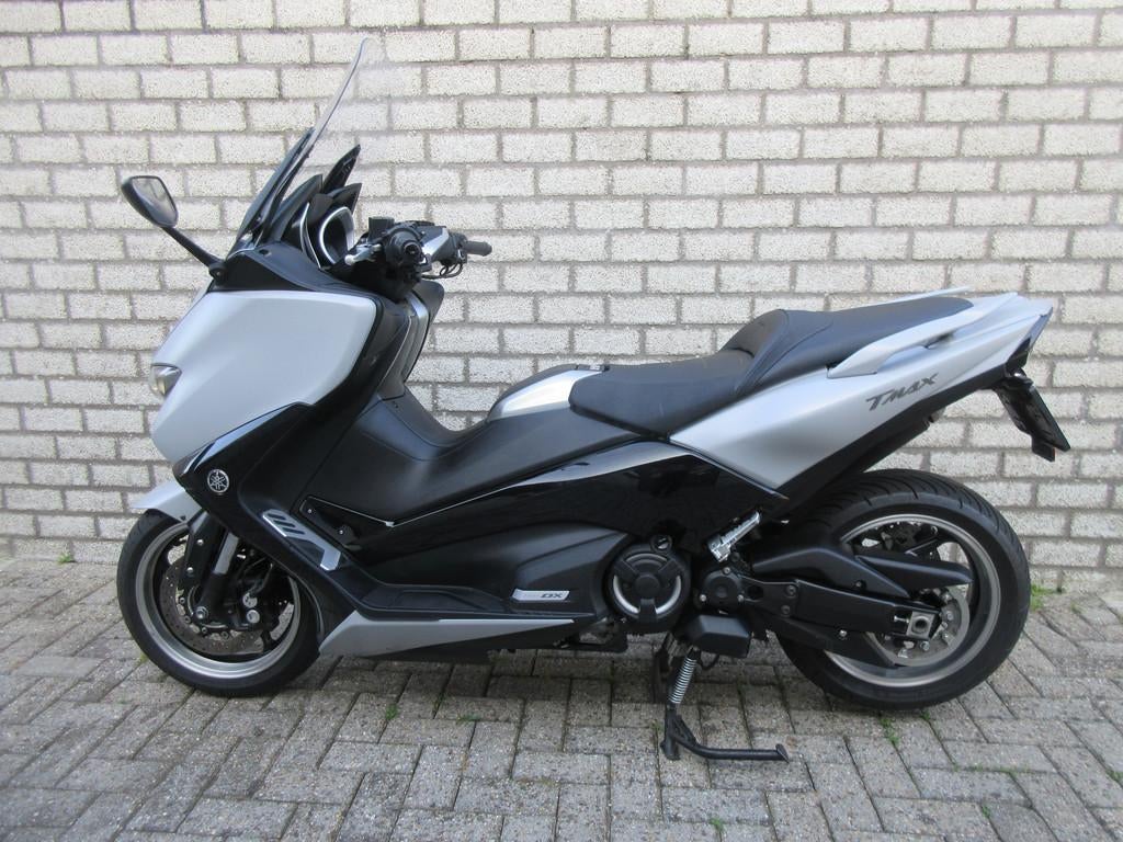 Yamaha T-MAX 530 (bj 2019) - foto 2