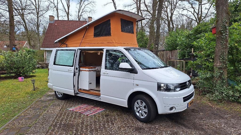 Camper Volkswagen T5 L2 met hefdak en bustent, Buscamper of Camperbus, Volkswagen, Particulier, 5 tot 6 meter