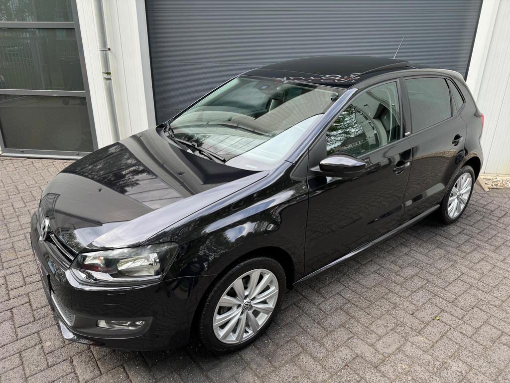 Volkswagen Polo 1.4-16V Style Panoramadak/Airco/Navigatie/St, Voorwielaandrijving, 86 pk, 4 cilinders, Alcantara