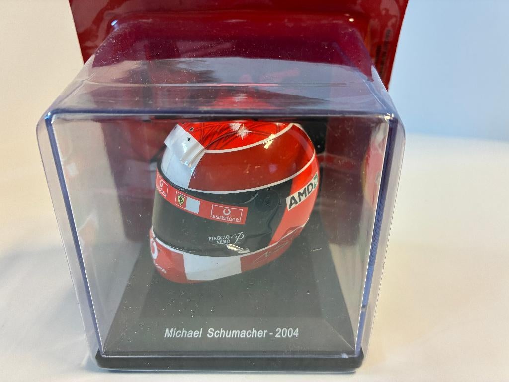 69806: Helm - F1 - Michael Schumacher - Ferrari - 2004 Spark, Werkstraße 1, 90765 Fürth, Germany, Overige typen, Nieuw, Spark Germany