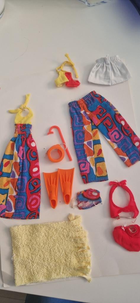 Skipper beach bits outfit, Verzamelen, Poppen, Ophalen of Verzenden, Zo goed als nieuw, Kleertjes