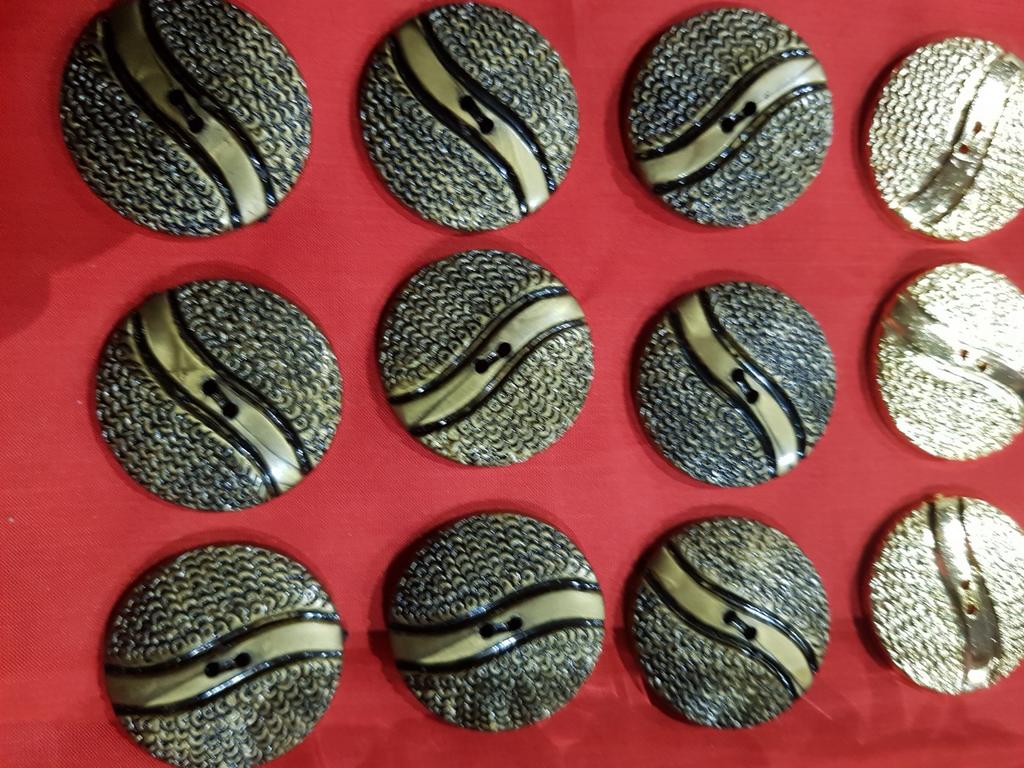 Grote partij luxe knopen per zak 50 stuks, Ophalen of Verzenden, Nieuw, Knoop of Knopen