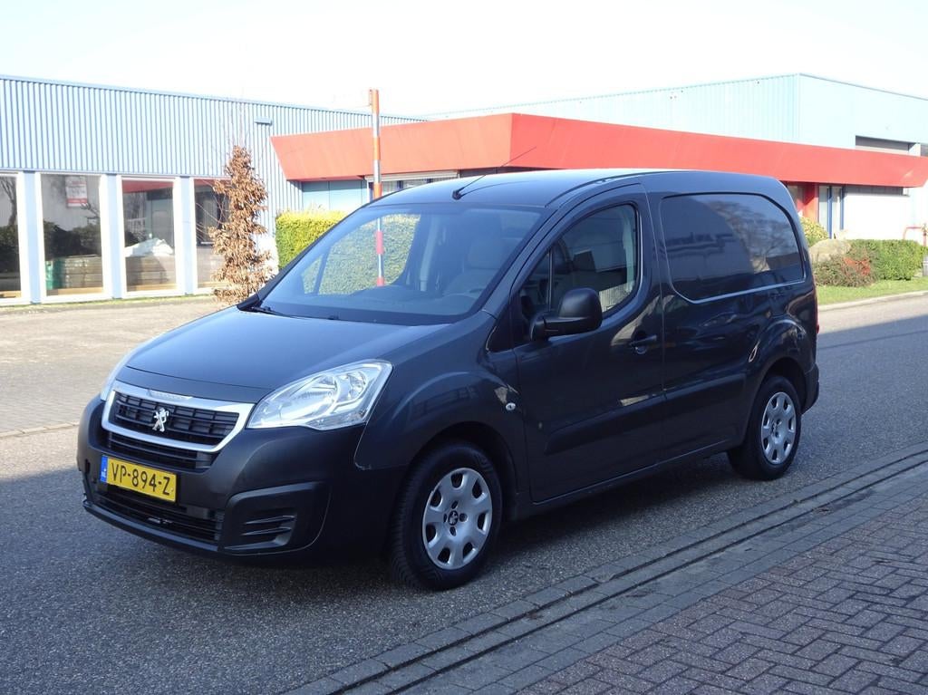 Peugeot Partner 120 1.6 HDi 75 L1 XR Airco, Voorwielaandrijving, Euro 5, Gebruikt, 680 kg
