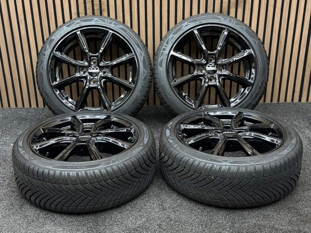 16 inch Dezent TN - Fiat 500 4x98 ET35 Vredestein 195/45/16, Auto-onderdelen, Banden en Velgen, Ophalen, 16 inch, ., Banden en Velgen