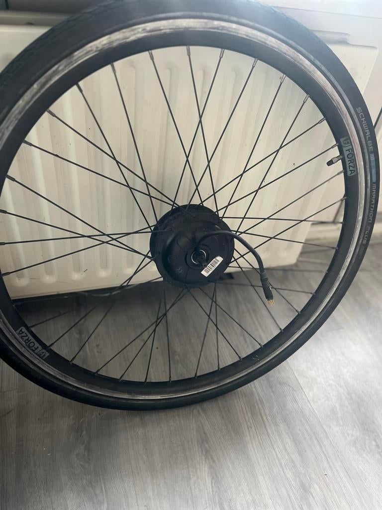 2x voorwielaandrijving met motor en wiel, Fietsen en Brommers, Fietsonderdelen, Gebruikt, Overige materialen, Ophalen, Elektrische fiets