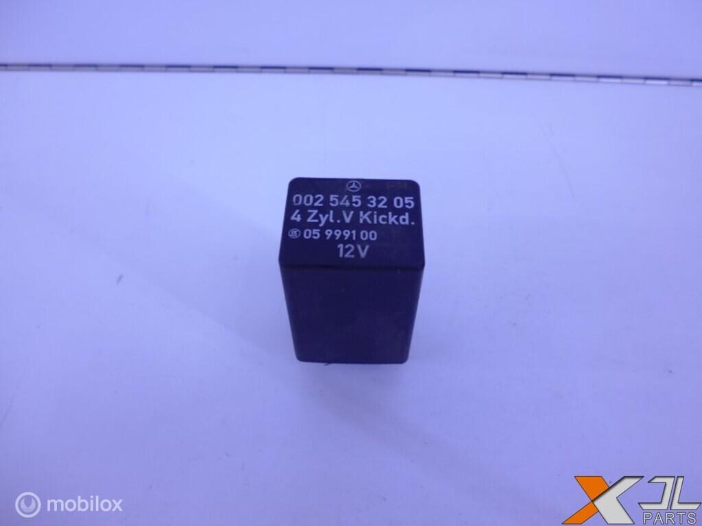 W124 RELAIS KICKDOWN A0025453205, Gebruikt, Mercedes-Benz, Ophalen of Verzenden, Mercedes-Benz