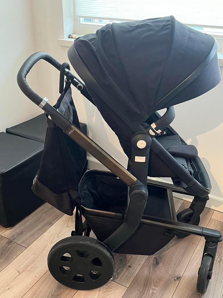 Joolz day-3 kinderwagen zwart compleet, Kinderen en Baby's, Kinderwagens en Combinaties, Zo goed als nieuw, Combiwagen, Verstelbare duwstang