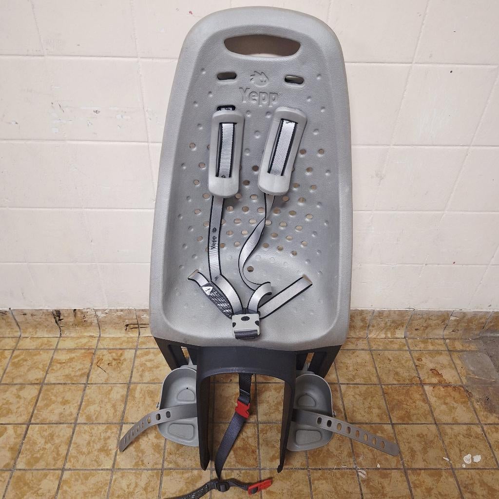 GMG Yepp Achterzitje / Fietsstoeltje / Fietszitje / Grijs, Ophalen, Gebruikt, Yepp, -