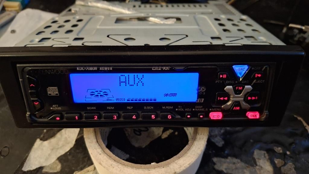 Kenwood KDC-7080RV MASK Bluetooth modificatie VW/Audi Blauw, Ophalen, Info@nl.jvckenwood.com, Zo goed als nieuw, Kenwood