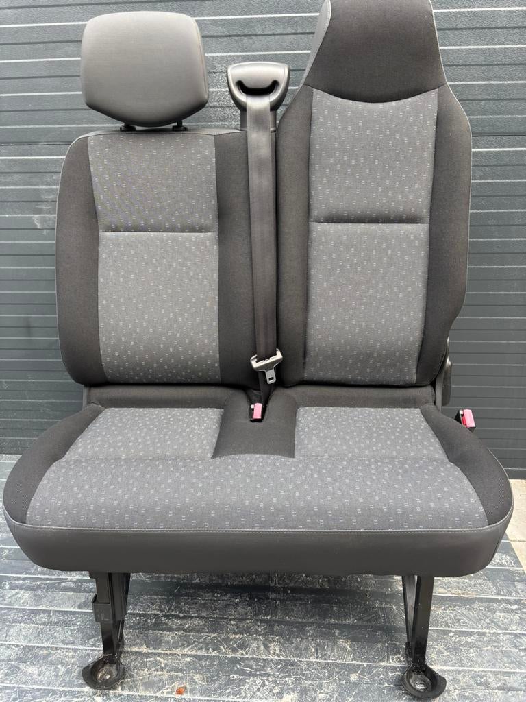 stoelen bank 2persoons Opel Movano Renault Master Nv40, Auto-onderdelen, Interieur en Bekleding, Tymtop5@gmail.com, 3161ek, Tymtop