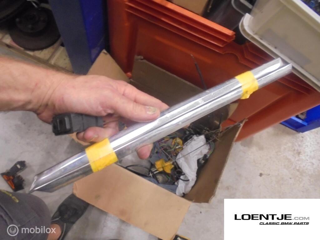 Afdekkap sierlijst C-stijl BMW 2500 / 2800 / 3.0 3.3 E3 et, Auto-onderdelen, Gebruikt, Ophalen of Verzenden, BMW, BMW