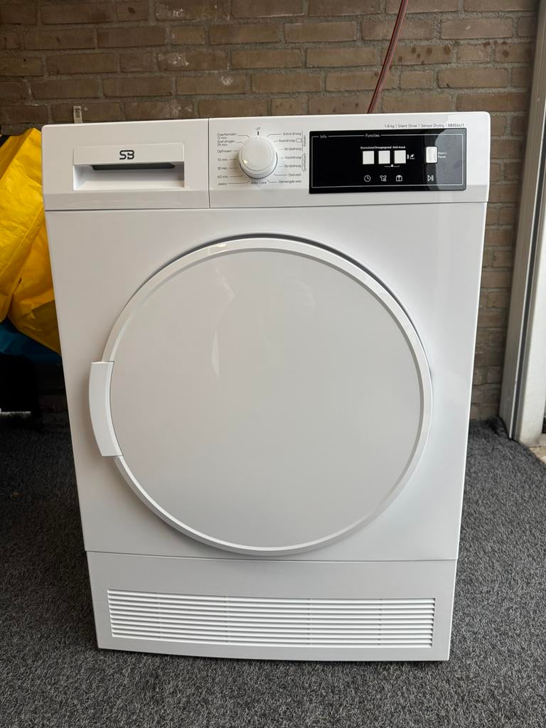 SB condensdroger  8 kg 4 maanden oud, Ophalen, 6 tot 8 kg, Zo goed als nieuw, Voorlader