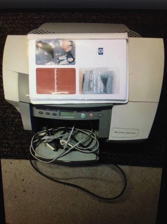 PRINTER HP 2200 DESKJET MOET NU WEG, Gebruikt, Printer, Inkjetprinter, Ophalen of Verzenden