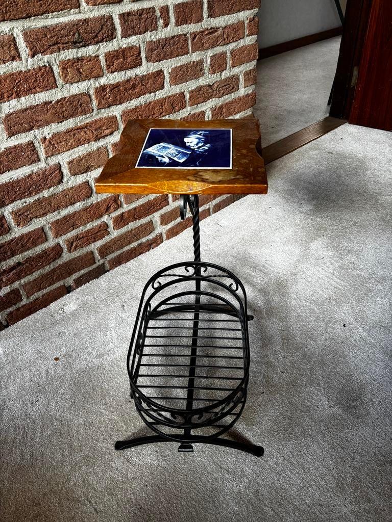 Antiek/vintage lectuur en bijzettafel, Ophalen, Gebruikt