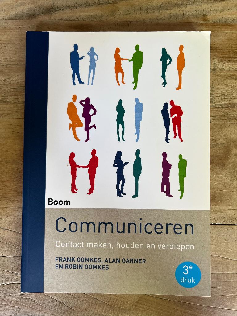 Studieboek: Communiceren, Ophalen of Verzenden, Alpha, Zo goed als nieuw, HBO