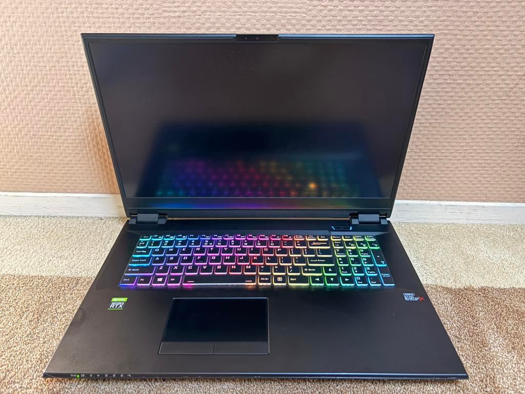 BTO Gaming Laptop i9-9980HK/Nvidia Geforce RTX 2070 32GB Ram, Computers en Software, Met videokaart, Ophalen of Verzenden, Zo goed als nieuw