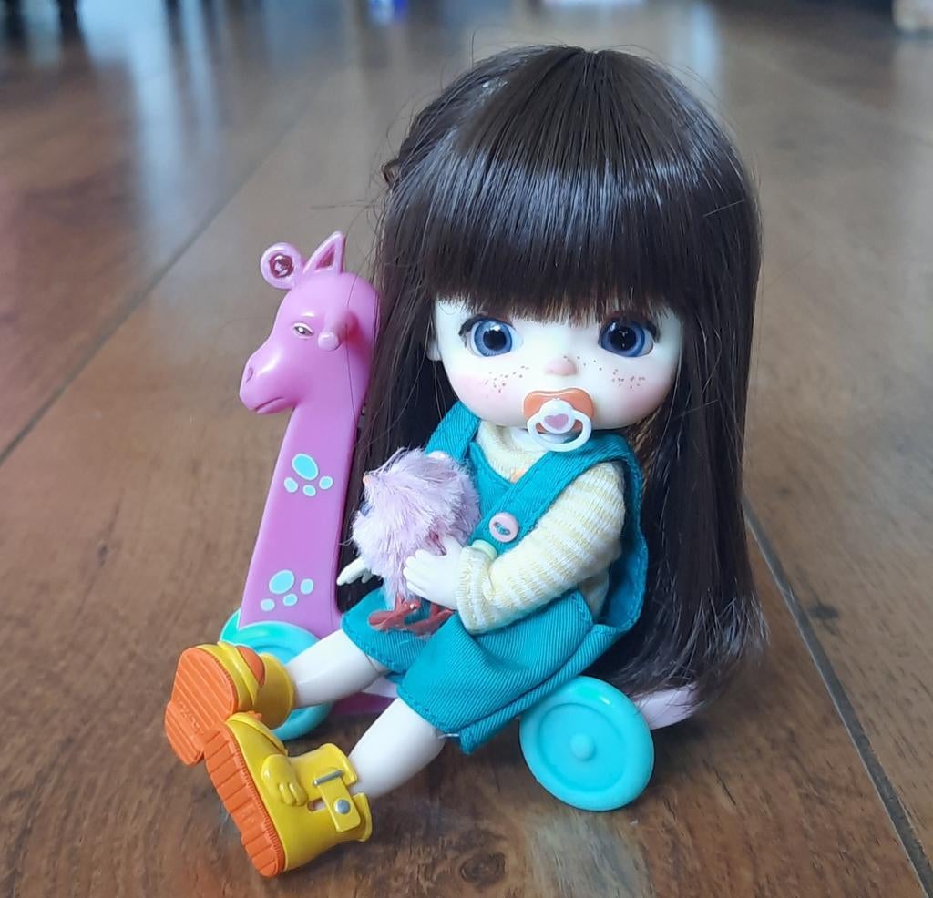 Bjd ob11 Stodoll, ooak face-up, fullset met extra's, Verzamelen, Poppen, Ophalen of Verzenden, Zo goed als nieuw
