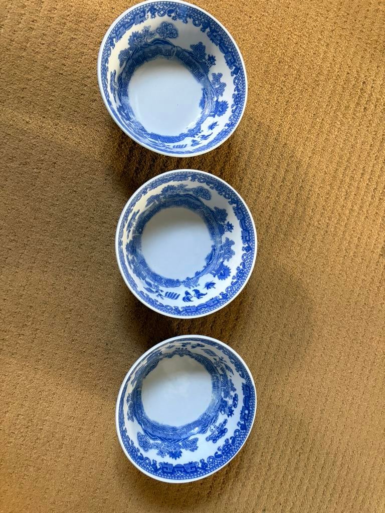 3 royal blue kommen 15,5cm, Ophalen