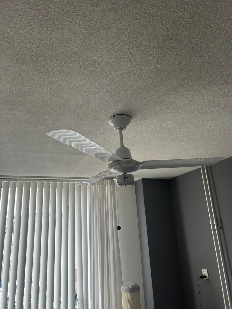Plafon ventilator, Witgoed en Apparatuur, Ventilatoren, Ophalen, Zo goed als nieuw, Statiefventilator